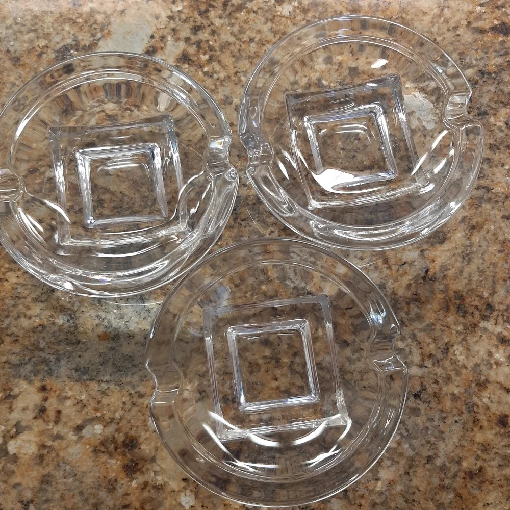 SET OF 3 GLASS ASHTRAYS